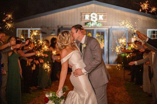 mobile - carousel-hero-element image-0