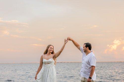 mobile - carousel-hero-element image-0