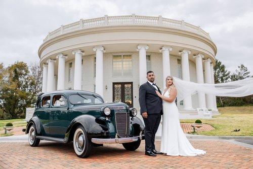 carousel-hero-element image-0