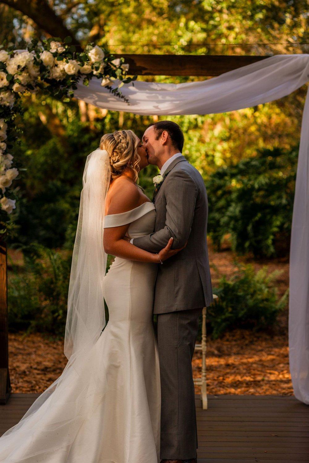 carousel-hero-element image-7