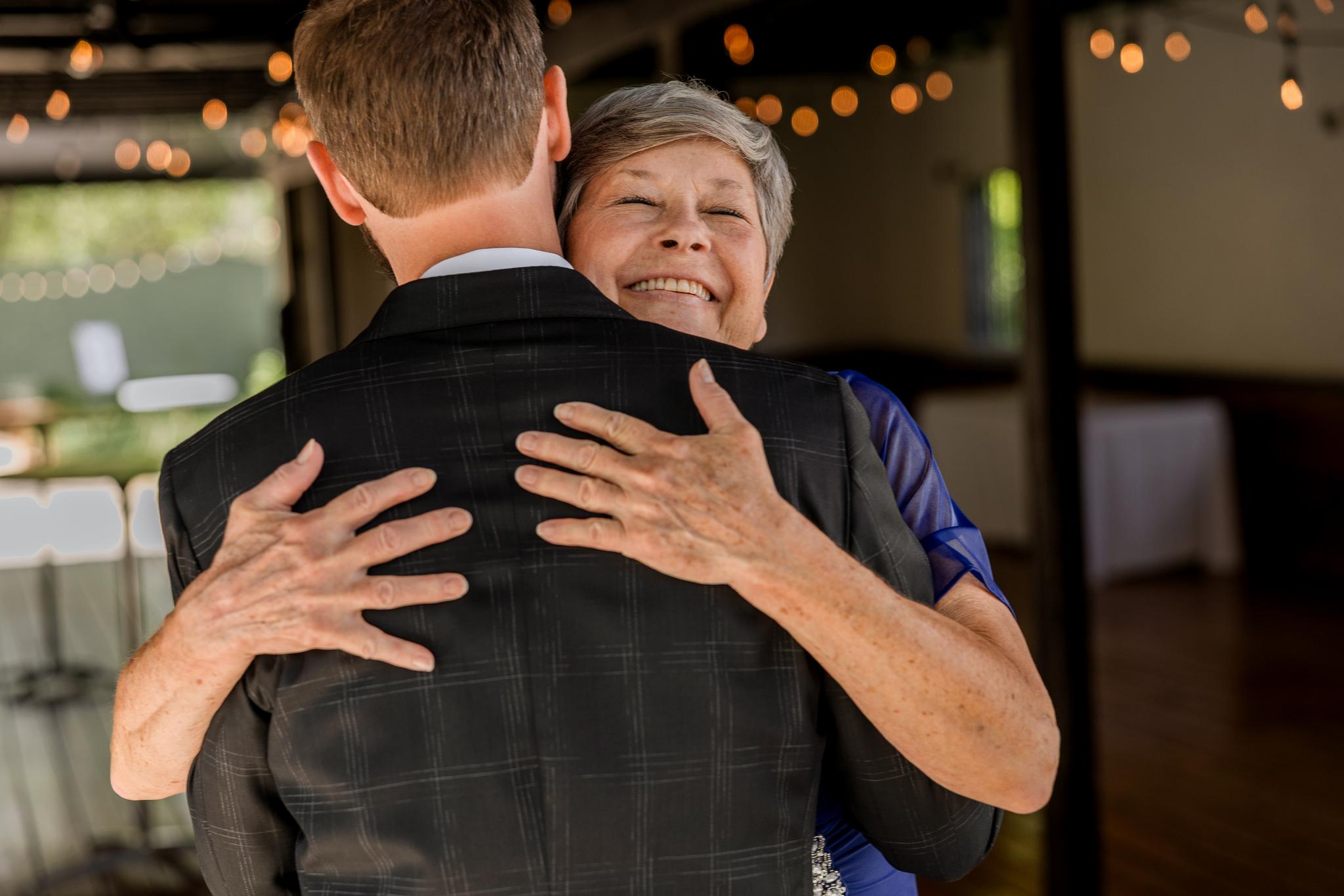 First looks with Mom ...that is definitely a thing.